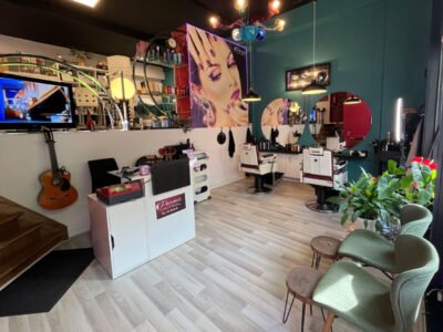 Parmis-Hair-and-Beauty-Salon_inside
